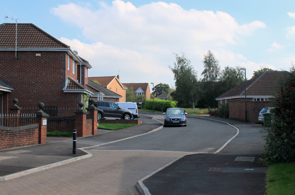2011 , Thomas Avenue, Emerson's Green - geograph.org.uk - 2604827.jpg