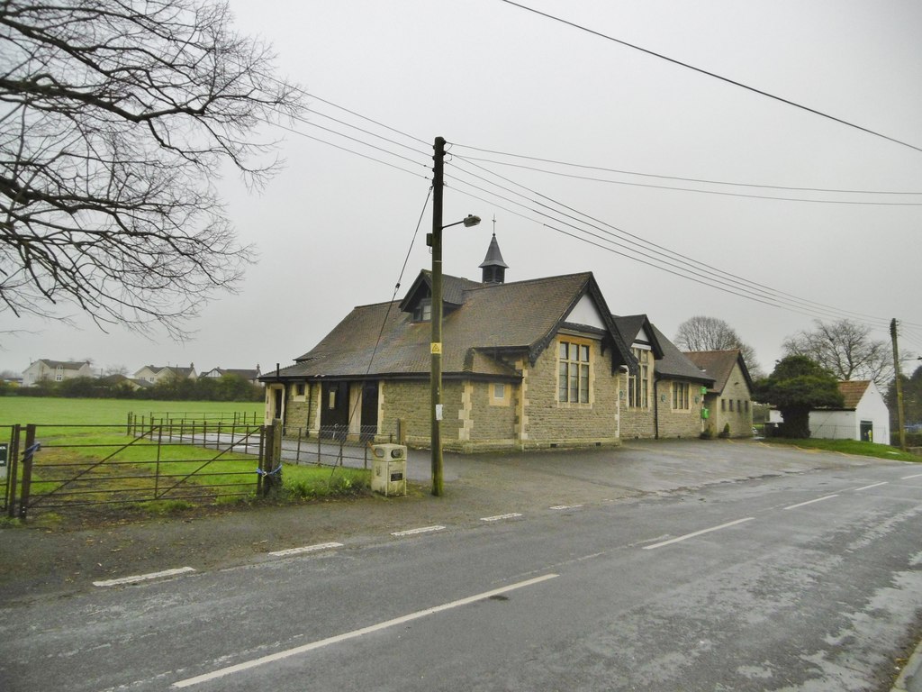 Alveston, hall - geograph.org.uk - 5317558.jpg