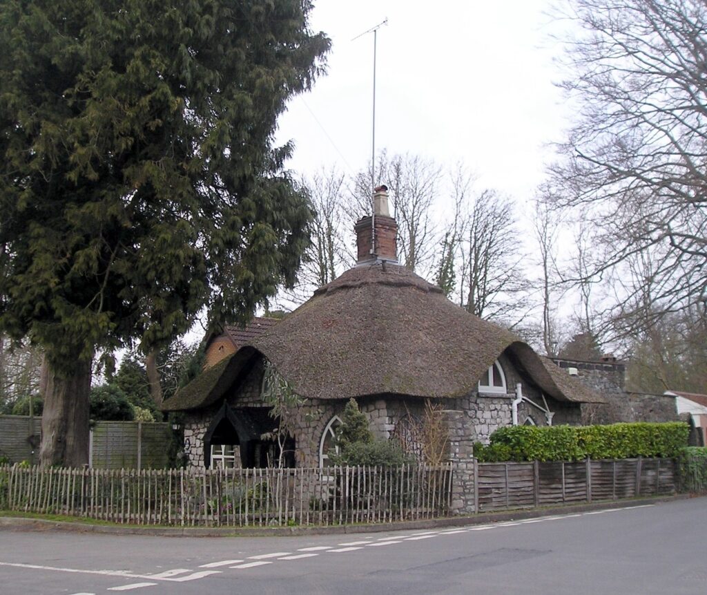 Former Lodge, Sneyd Park - geograph.org.uk - 3359504.jpg