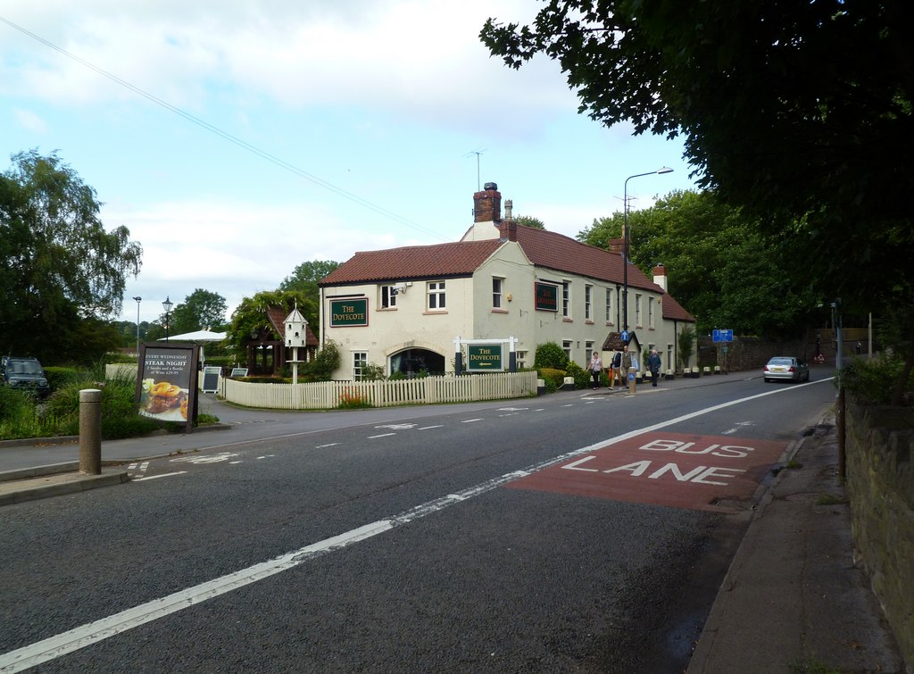 Long Ashton, The Dovecote - geograph.org.uk - 2534040.jpg
